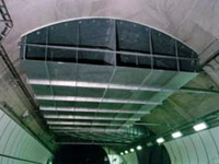 龍王山トンネル（上り線）トンネル天井板 現況