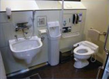 多機能トイレ・洗浄器付き便座の設置