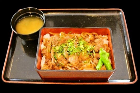 ししかば重880円（税込）