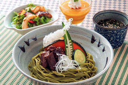 馬煮込み茶蕎麦膳