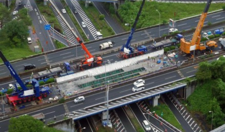 大規模更新状況（令和2年6月 上り線_御堂筋橋 架替）