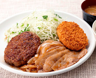 モテナスランチB「満腹セット」（880円）