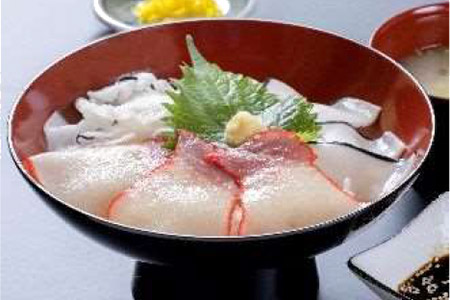 源平くじら丼 1,400円(税込)