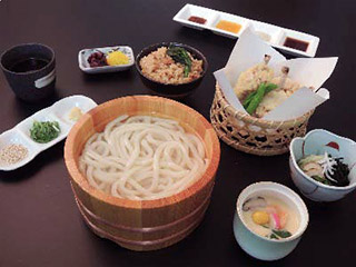 かしわ天御膳（1,280円税込）