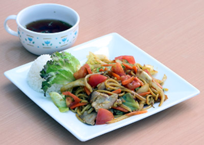 インディアントマト焼きそば