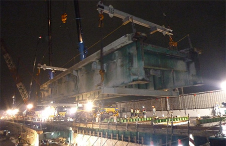 桁撤去(宮の前高架橋)
