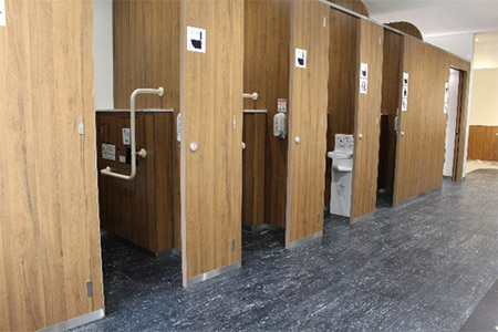 トイレ内の段差を解消