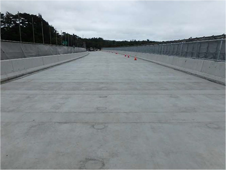 床版上面：床版防水 施工前（床版取替施工後）