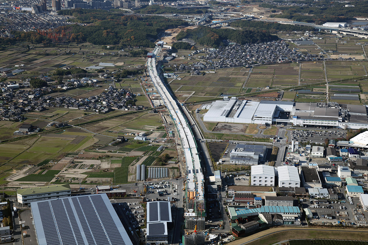 京田辺高架橋付近（2015年12月撮影）