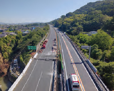 九州自動車道の応急復旧完了後の様子
