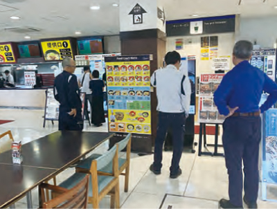 営業を再開した宮原サービスエリアのフードコート