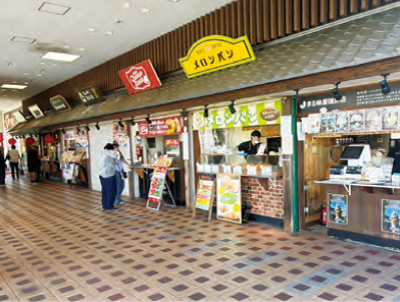 営業を再開した宮原サービスエリアの飲食専門店