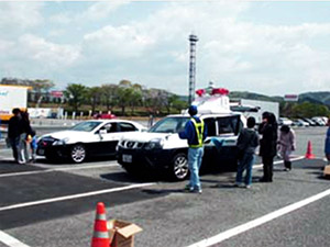 パトカー展示