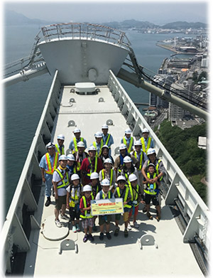 E2A関門自動車道 関門橋の主塔上部塔頂体験と関門トンネル換気設備の見学