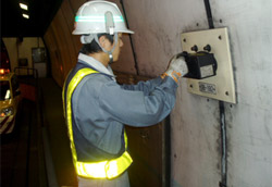 トンネル設備点検
