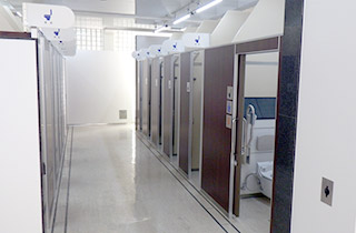 女性用お手洗内部