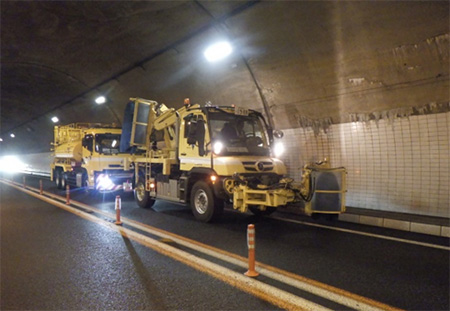 トンネル清掃状況