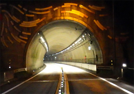 E74 浜田自動車道 千代田JCT～旭IC間 夜間通行止めは終了しました